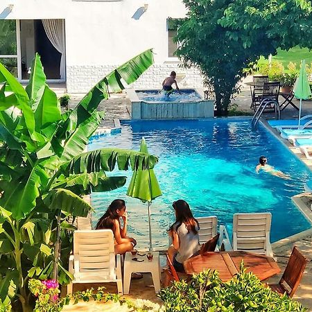 Parla Apart Hotel Çeşme Dış mekan fotoğraf