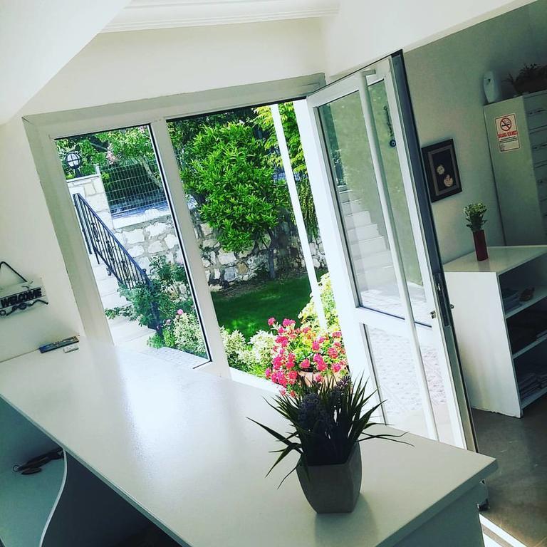 Parla Apart Hotel Çeşme Dış mekan fotoğraf