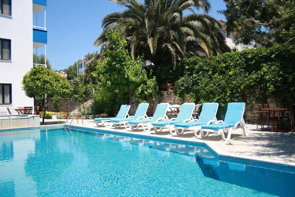 Parla Apart Hotel Çeşme Dış mekan fotoğraf