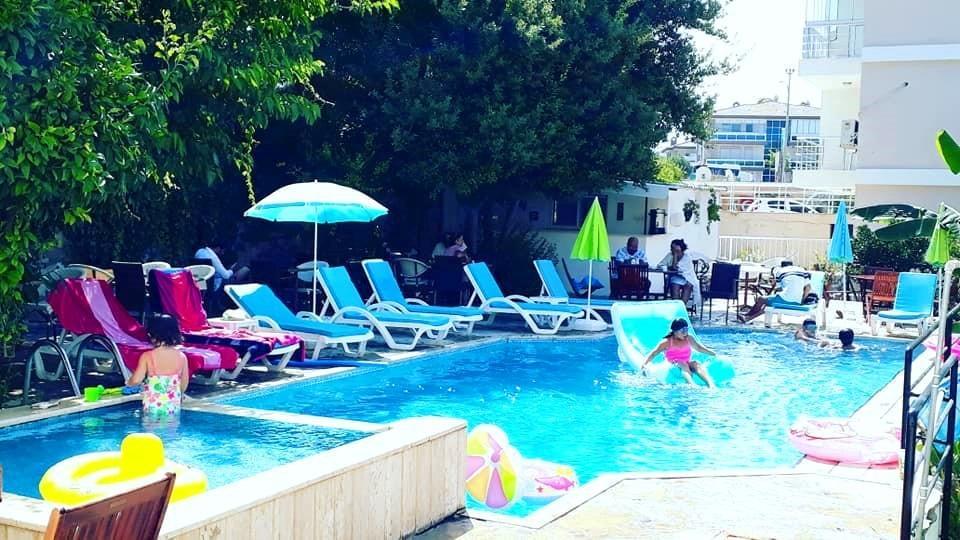Parla Apart Hotel Çeşme Dış mekan fotoğraf